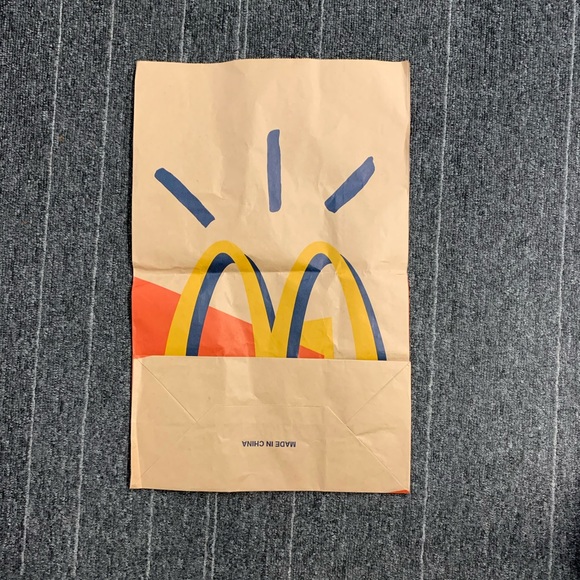 Travis Scott McDonalds Cactus Jack Bag - Picture 2 of 2